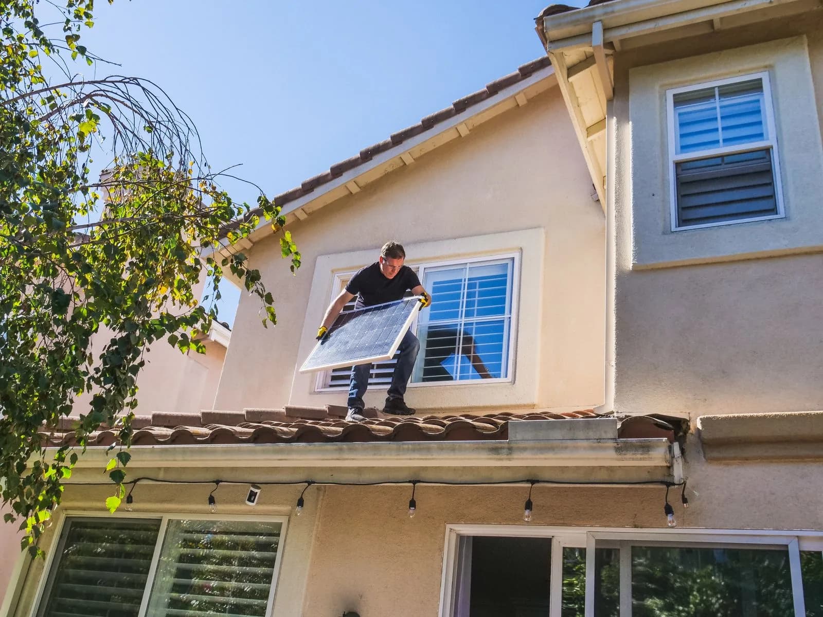 Electrician homeowner safety — Electricians marketing by TML Agency
