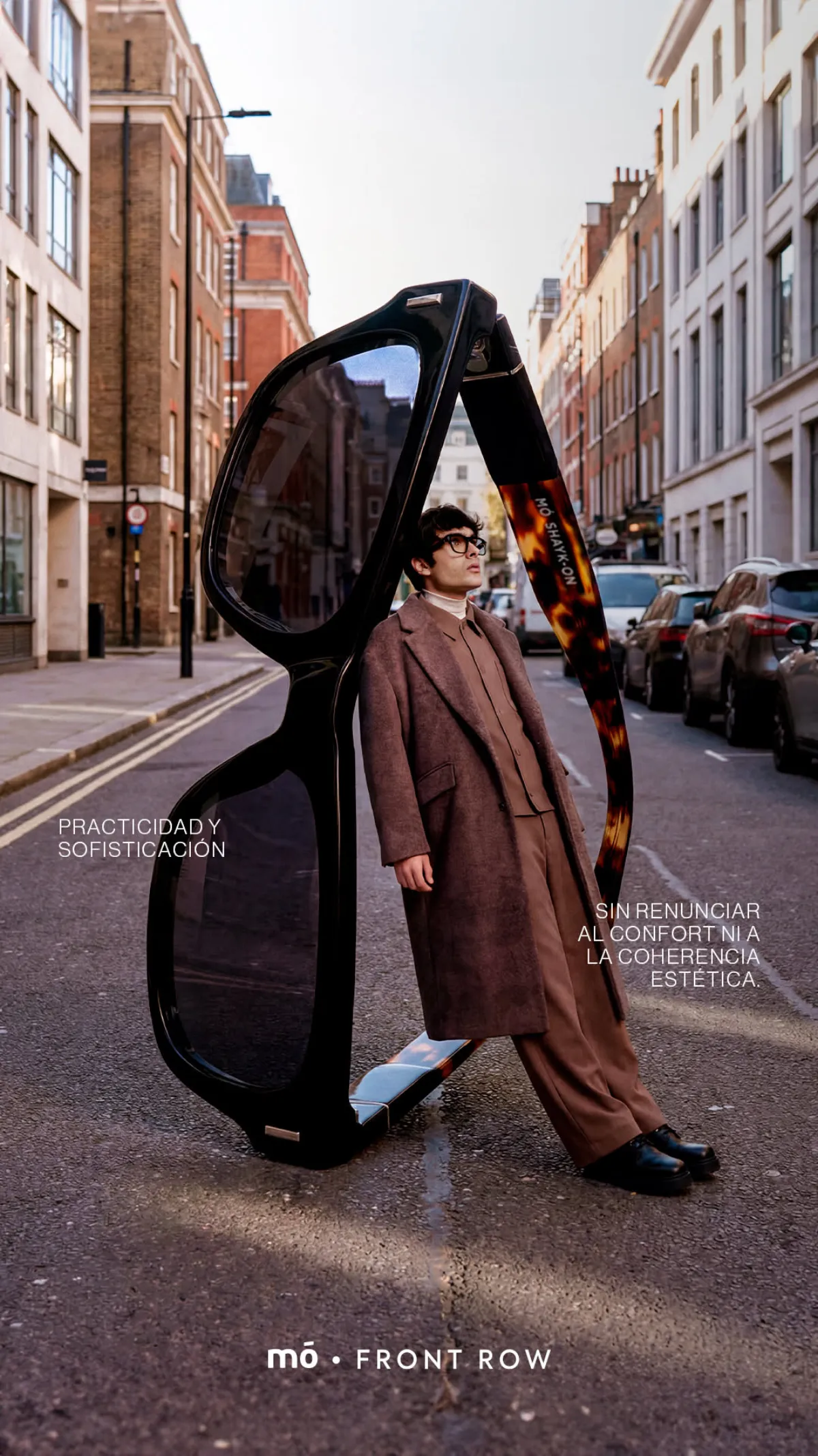 Fashion brand ad creative